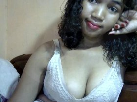 Girl Prettygirl1 - 20250312-082813.jpg