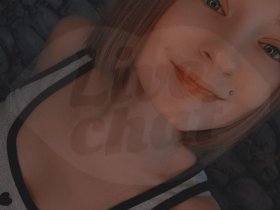 Girl SmileForMe29 - nol0tJVn709A.jpg