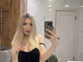 Girl Katred_Vanilla - AVXOwcOMXXUi.jpg
