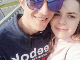 Girl VeryHotCouple - mQkwiwzSsMcY.jpg