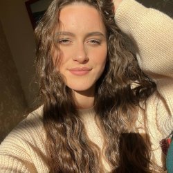 Modelka LeslieKorfs na Livechat.cz