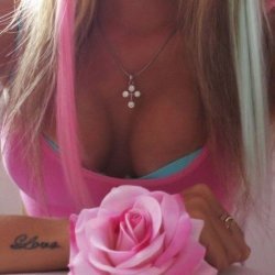 Modelka Evie_Hill na Livechat.cz