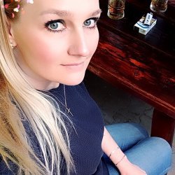 Modelka Evinka45 na Livechat.cz