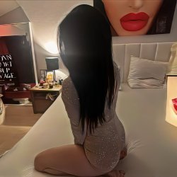 Modelka SimonaCavali na Livechat.cz