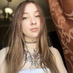 Modelka Hentaishing na Livechat.cz